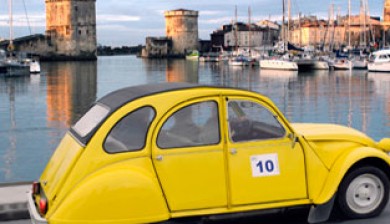 Séminaire incentive rallye 2 CV La Rochelle - Ysséo Event agence événementielle La Rochelle