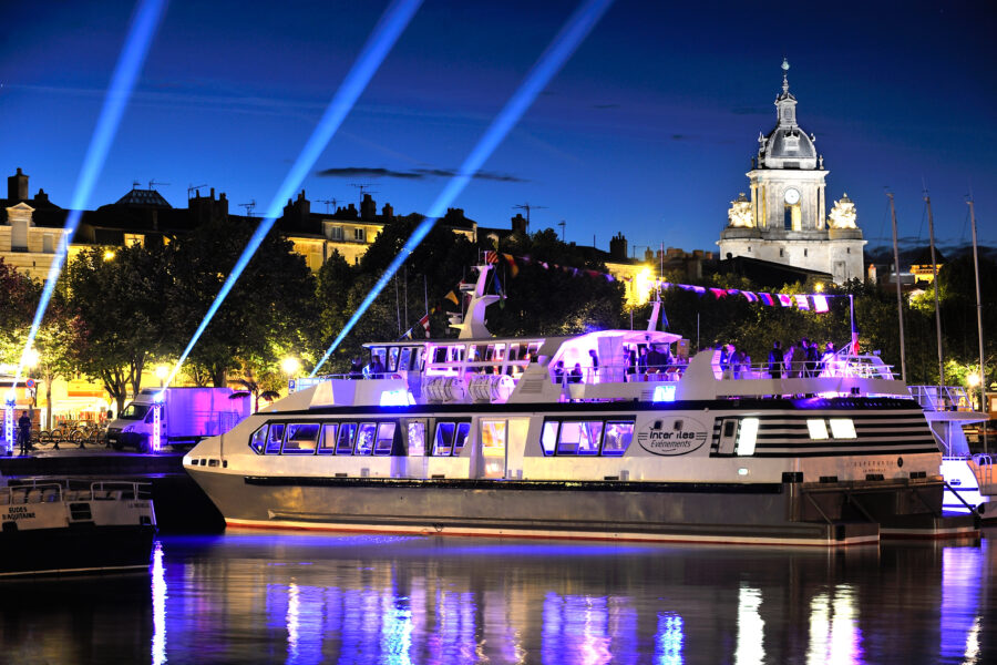 Agence évènementielle Ysseo Team Building Séminaires voyages d'affaires scénographie évènementielle Soirée de gala La Rochelle