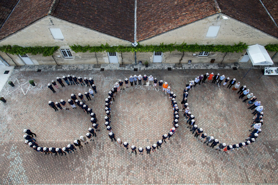 Agence évènementielle Ysseo Team Building collaboratif logo humain